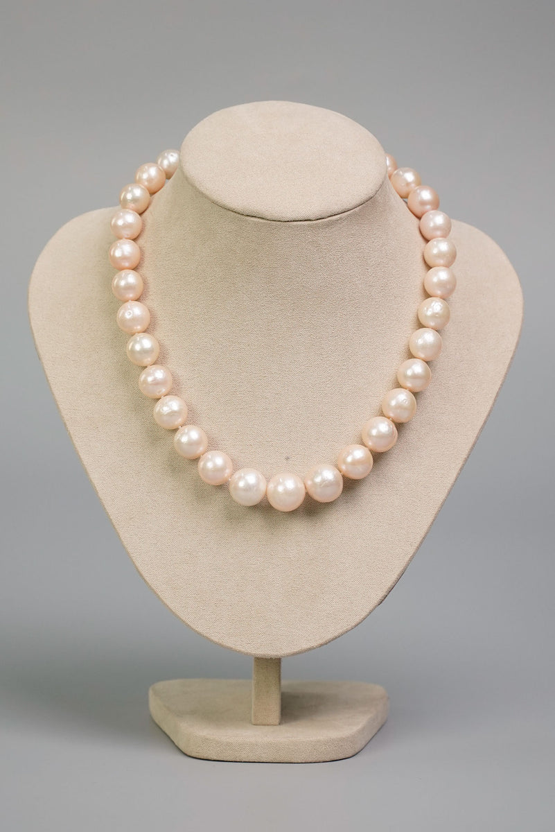 Round Choker Necklace in Pink Kultura Filipino Support Local