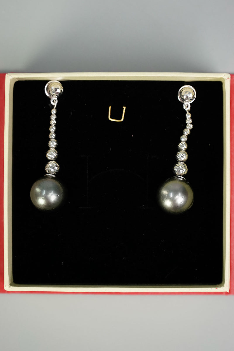 Stud Gray South Sea Pearl Earring in 14K White Gold Setting Kultura