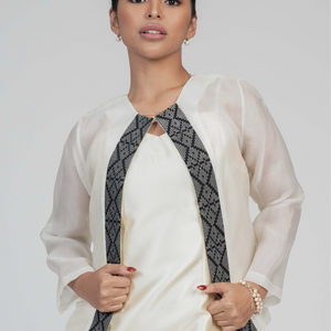 Women's Clarita Cocoon Silk Blazer in Black Yakan