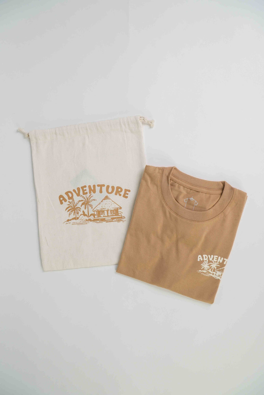 T-shirt Kamisa By Kultura Vert Taille S - NEUF Avec étiquettes, Coton/polyester