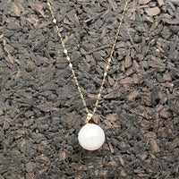 South Sea Pearl White Pendant in 18K Yellow Gold Setting