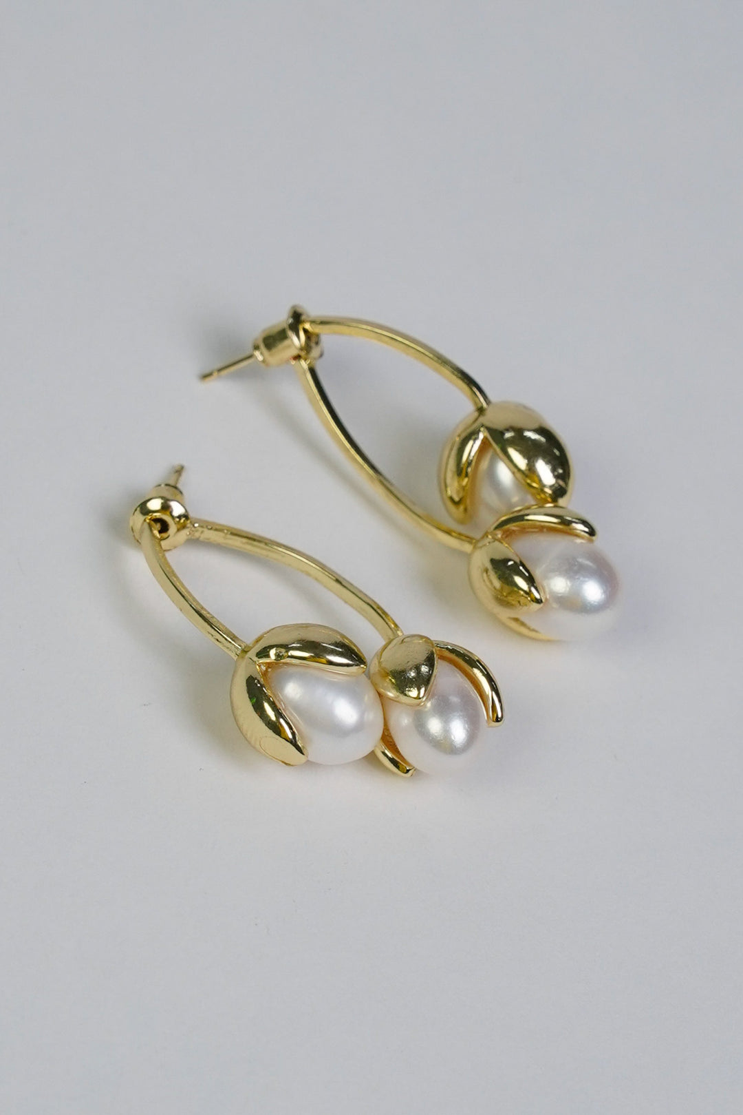 Freshwater Pearl with Gold Drop Earrings – Kultura Filipino