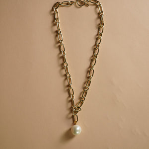 Freshwater Pearl Necklace in 18k Plated Stainless Steel