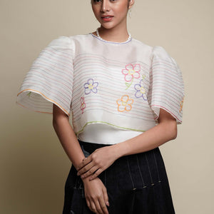 Women's Pad Paper Top with Flower Embroidery