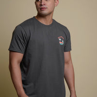 Men's Philippines Wave Graphic Tee in Gray