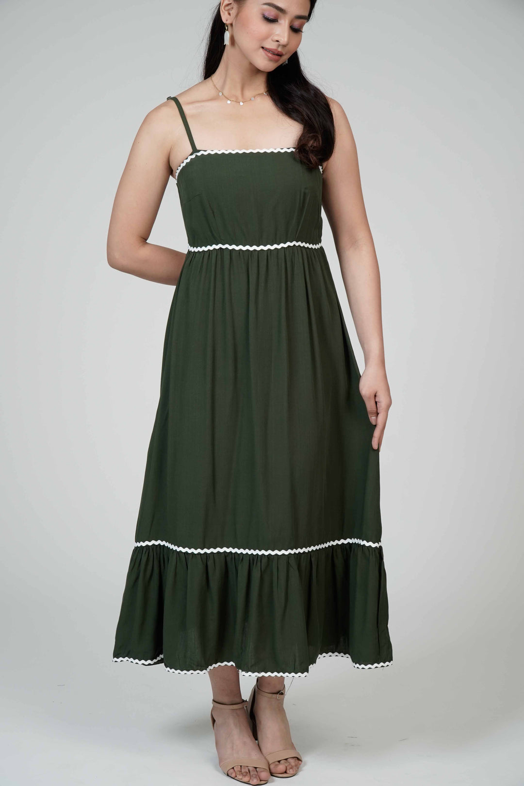 Women's Strappy Maxi Dress with Ricrac Design in Green Green / L