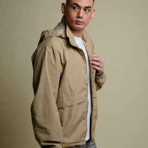 Athleisure Convertible Jacket in Khaki